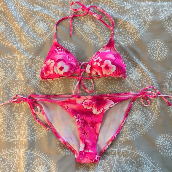Hot pink floral bikini Clearance